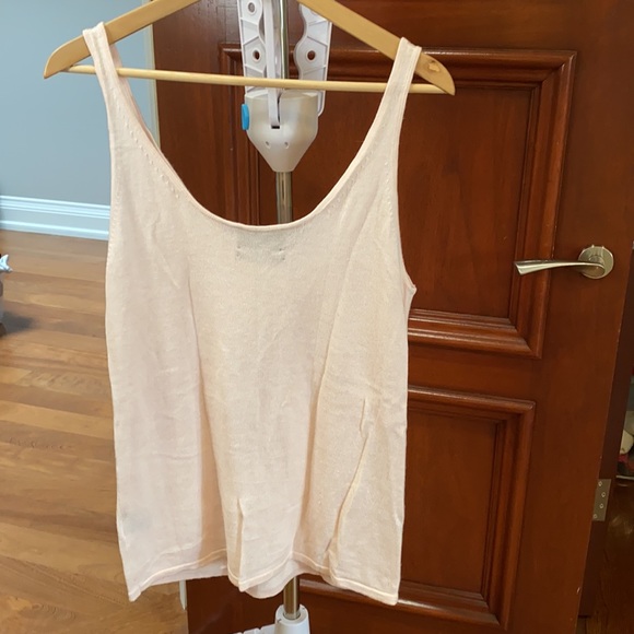 Pink tank top - Picture 2 of 2